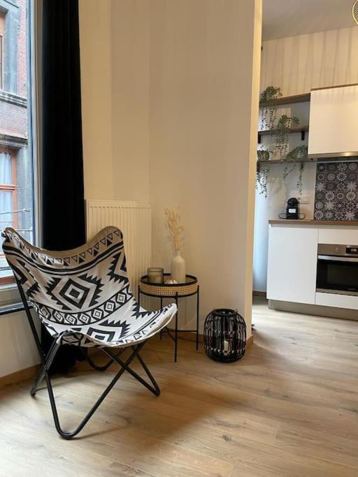 Suite 26-Appartement Au Coeur De Namur Exterior foto